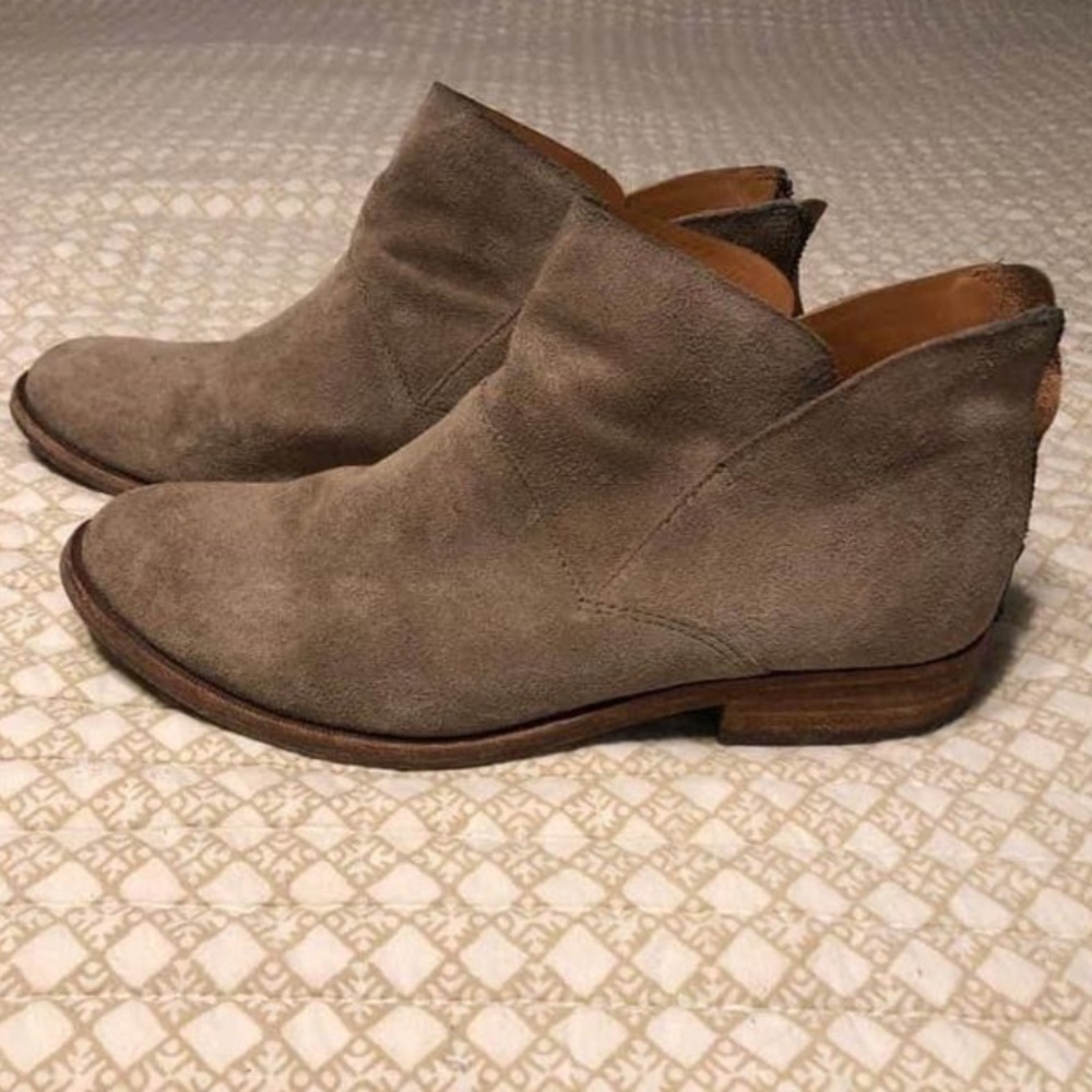 Korkease Booties